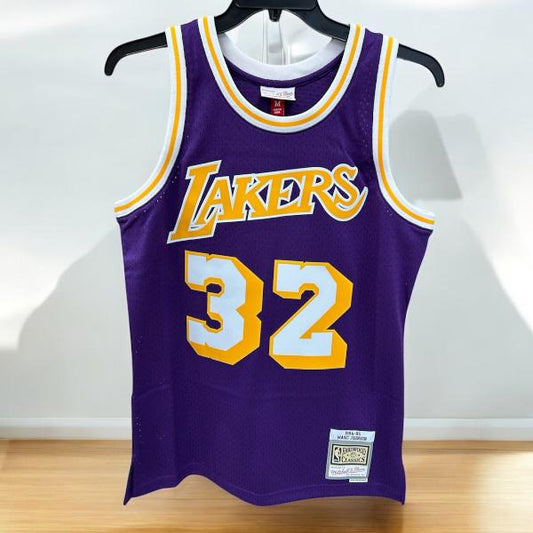 LAKERS JERSEY Throwback image 0